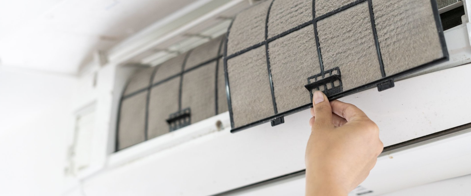 The Hidden Costs of Cheap AC Units: An Expert's Perspective
